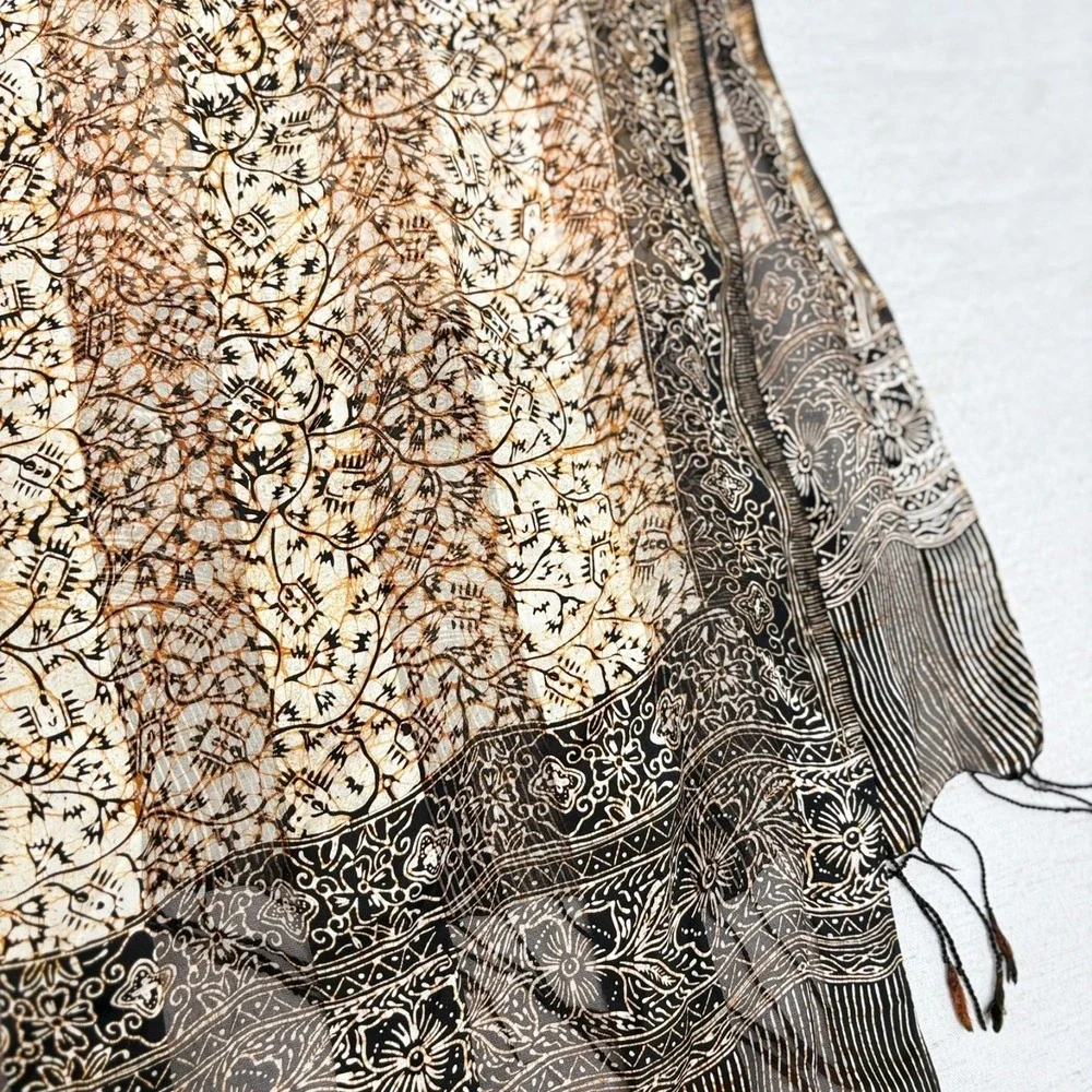 Luxury Batik Print‎ Silk Cape Shawl Wrap Brown Black Block Print Pattern Italy